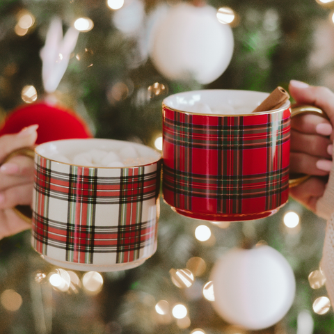 *NEW* White Plaid Coffee Mug - Christmas Decor & Gifts Sweet Water Decor