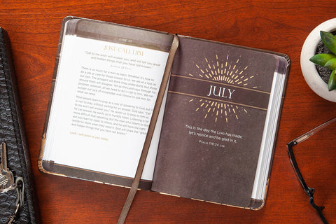 Jesus First for Men (Devotional, Christmas Gifts for Men) BroadStreet Publishing Group, LLC