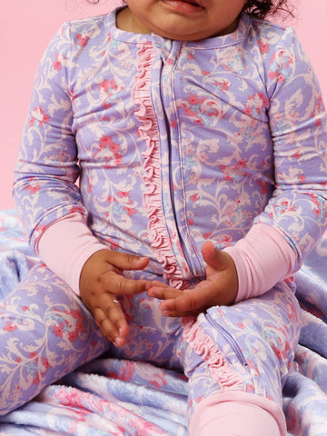 SoftSnooze™ Baby Girls Bamboo Viscose Lavender Enchanted Flowers Convertible Ruffle One Piece Footie Pajama
: Purple / 3-6m RuffleButts + RuggedButts