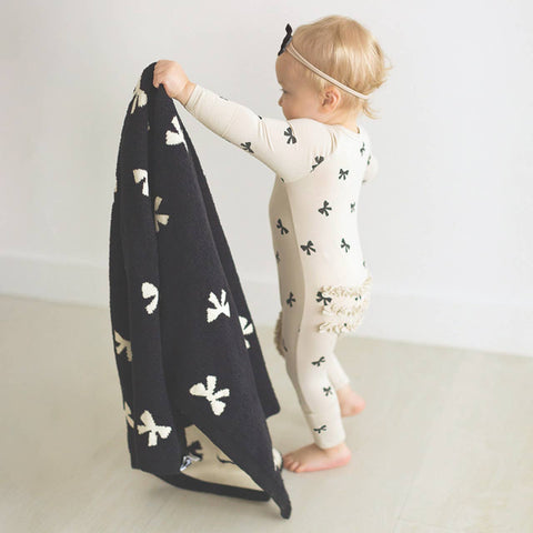 Plush Blanket - Bow: 50% Cotton, 50% Polyester / 30" x 40" Stephan Baby by Creative Brands