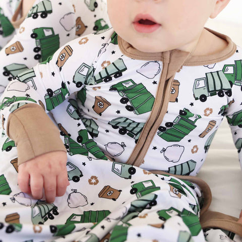 Clean Up Crew Convertible Zip Romper: 12-18 months Caden Lane