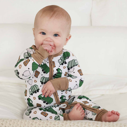 Clean Up Crew Convertible Zip Romper: 12-18 months Caden Lane