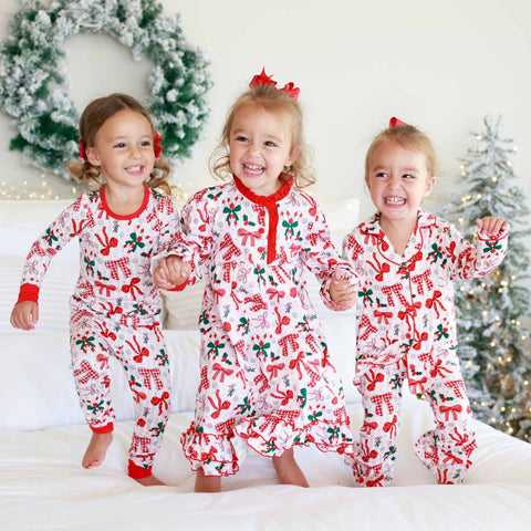 Bow What Fun Two Piece Pajama Set: 5/6 Caden Lane