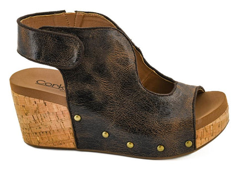 FRISKY - Espresso Crinkle Corkys Footwear, Inc.