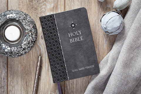 KJV Bible - Compact Granite BroadStreet Publishing Group, LLC