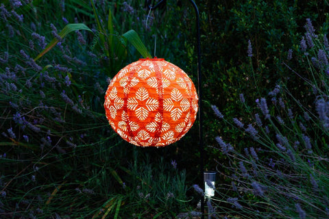 Stella Brights 12" Globe Solar Lantern - Clementine Allsop Home & Garden