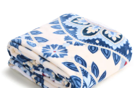 Plush Throw Blanket : Cambridge Blues Vera Bradley