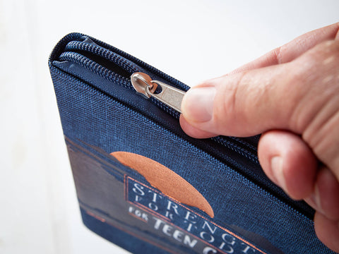 Strength for Today for Teen Guys (Daily Devotional) BroadStreet Publishing Group, LLC