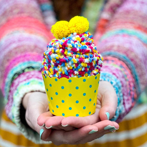 Cozy Cupcake Socks | 9 Colors: Confetti (Plain) Daisy Dunes