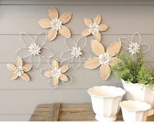 Metal Wire Floral Wall Decor Transpac